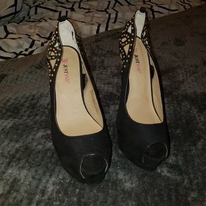JustFab Suede High Heel Shoes